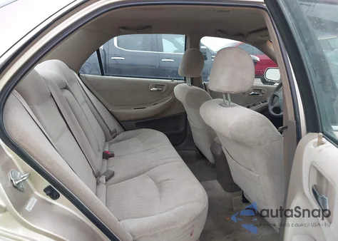 2001 Honda Accord 2.3 Lx из США, поврежденный, VIN 1HGCG56451A110667